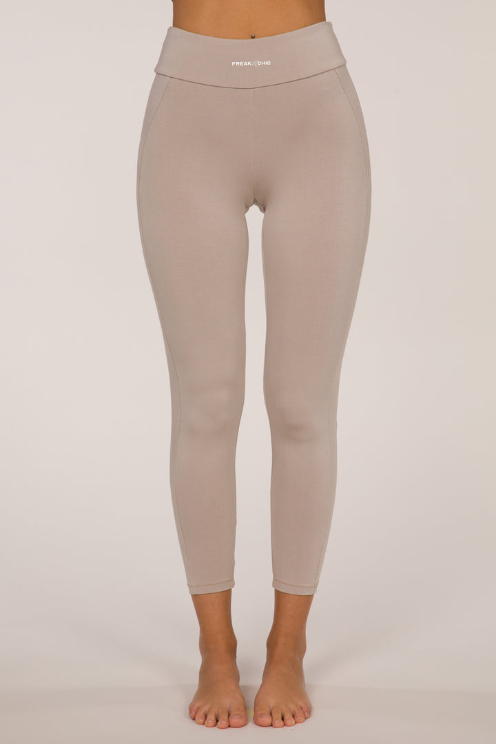 NY High Rise 7/8 Legging - Sage with Logo