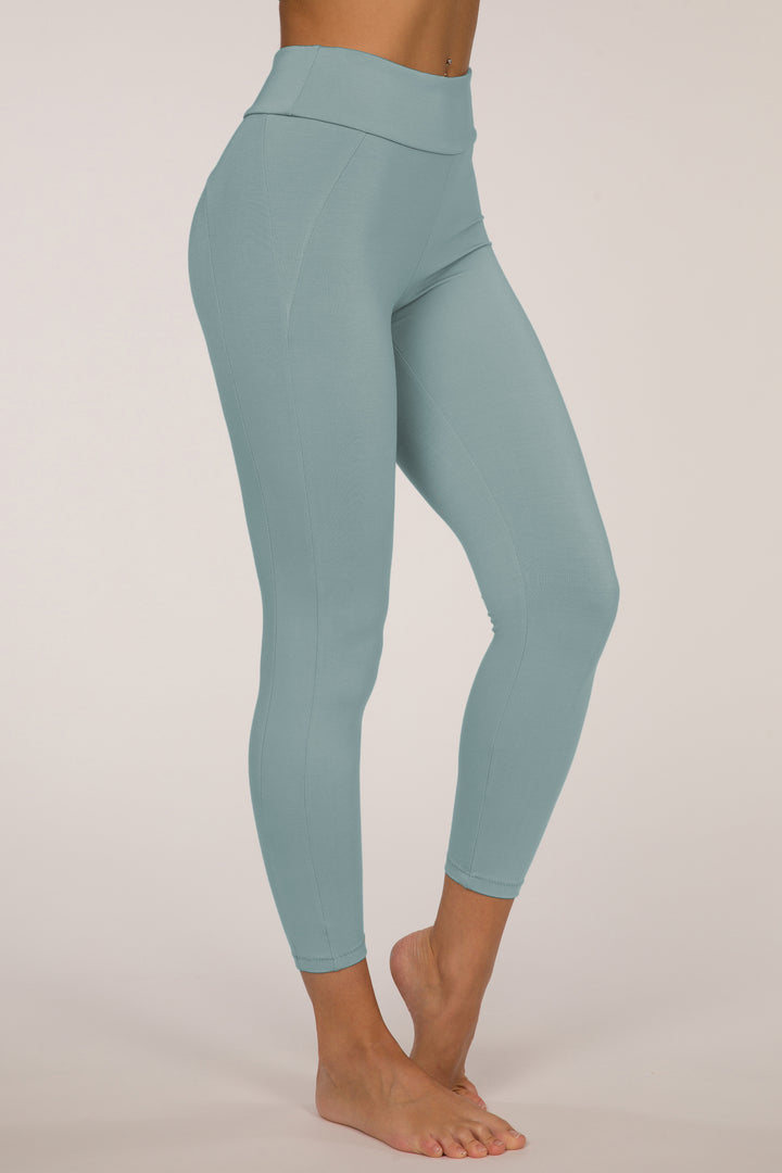 NY High Rise 7/8 Legging - Sage with Logo ⭐️