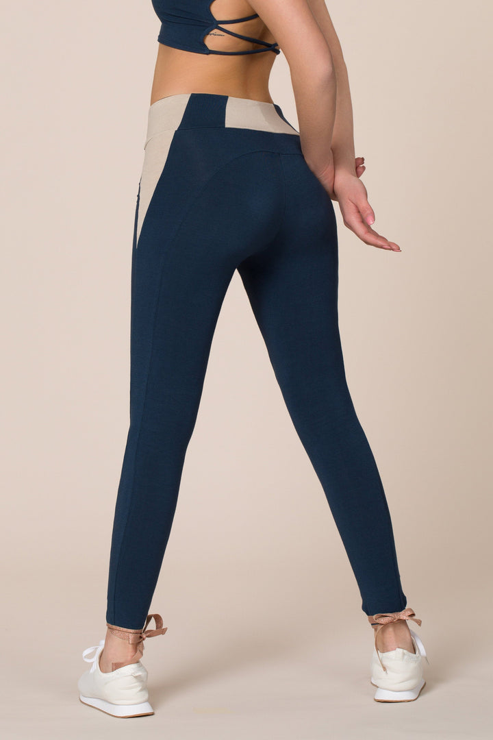 Butterfly Legging - High Rise Full Length